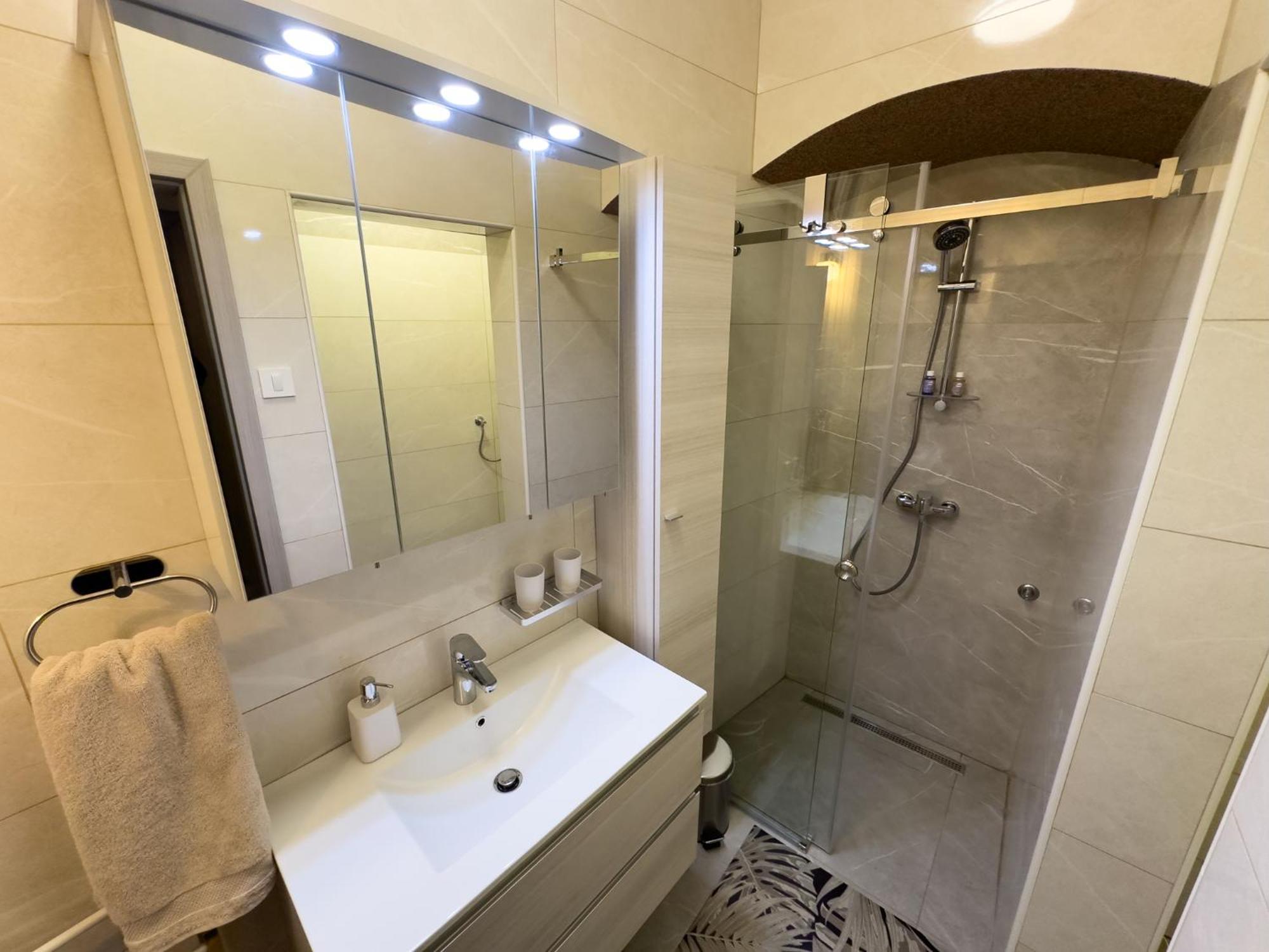 Apartments Adamas Celje Eksteriør billede